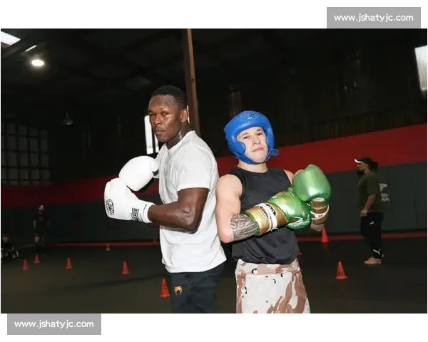 潘托加四度卫冕！蝇量级霸主地位坚如磐石